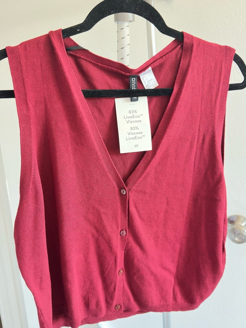 Divided Rose Red V‑Neck Button Front Camisole